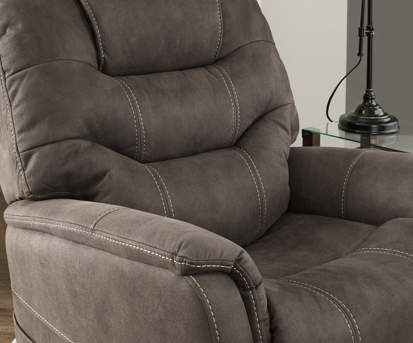 Ballister Power Lift Recliner