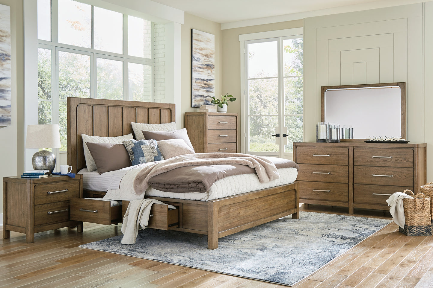 Cabalynn King Panel Bed with Dresser